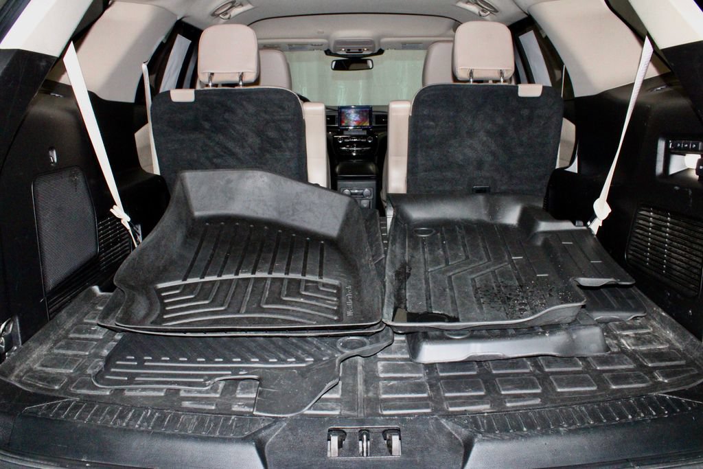 Certified 2021 Ford Explorer Limited w/ Equipment Group 301A AWD/4WD image 14