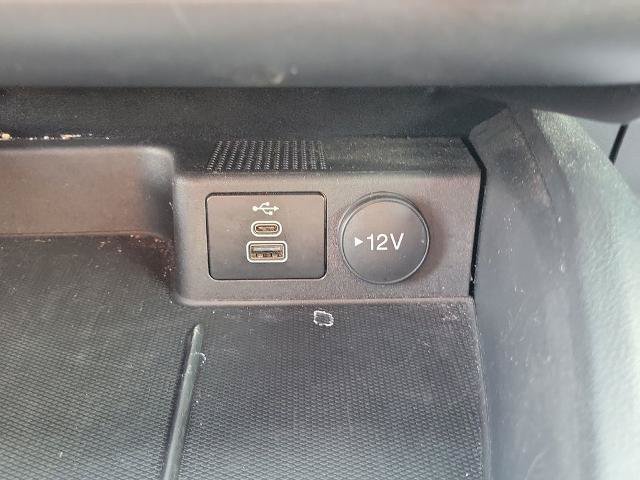Certified 2025 Ford Escape ST-Line Select AWD/4WD image 29