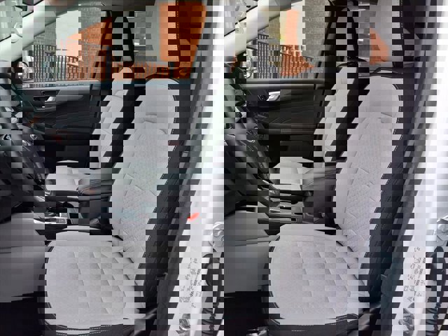 Certified 2023 Ford Escape Active w/ Tech Pack #2 image 6