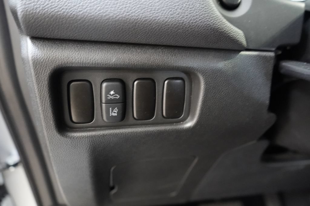 Used 2025 Mitsubishi Outlander Sport ES AWD/4WD image 29