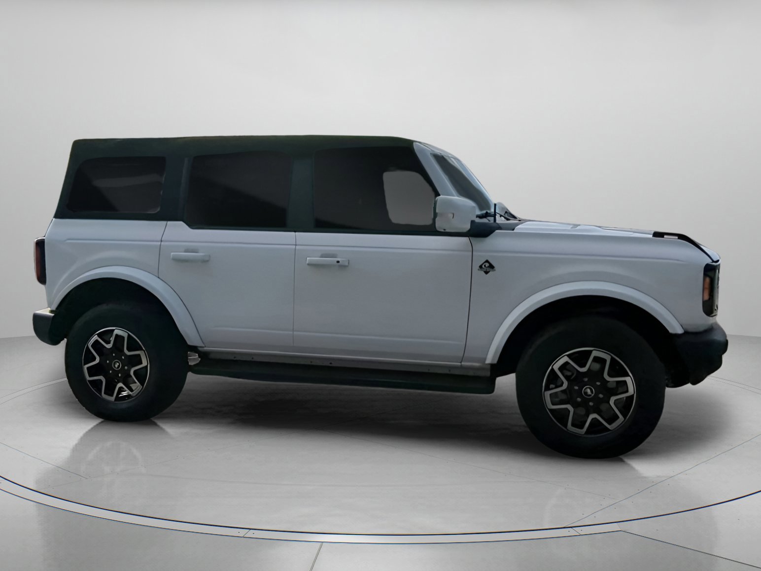 Certified 2023 Ford Bronco Outer Banks image 26