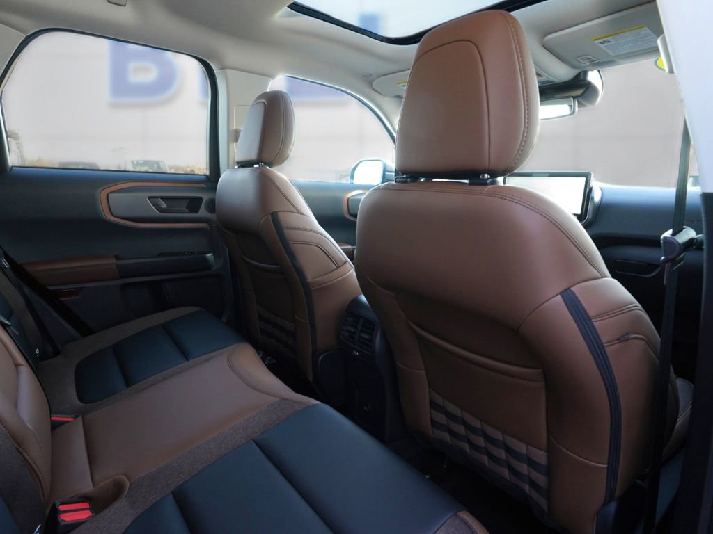 Certified 2025 Ford Bronco Sport Outer Banks w/ Outer Banks Tech Package+ image 26