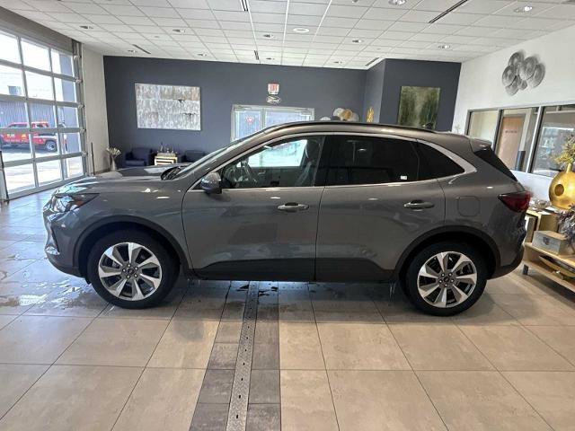 Certified 2025 Ford Escape Platinum image 2