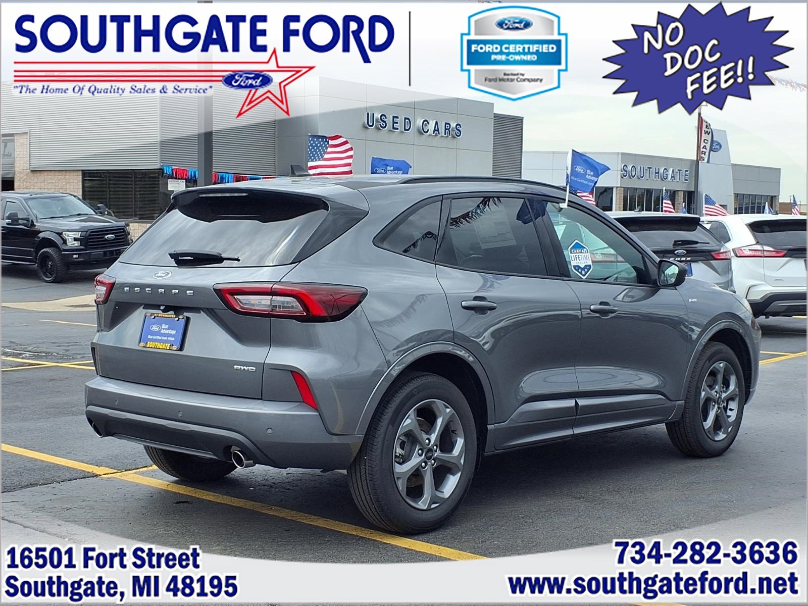 Certified 2024 Ford Escape ST-Line w/ Tech Pack #1 AWD/4WD image 2