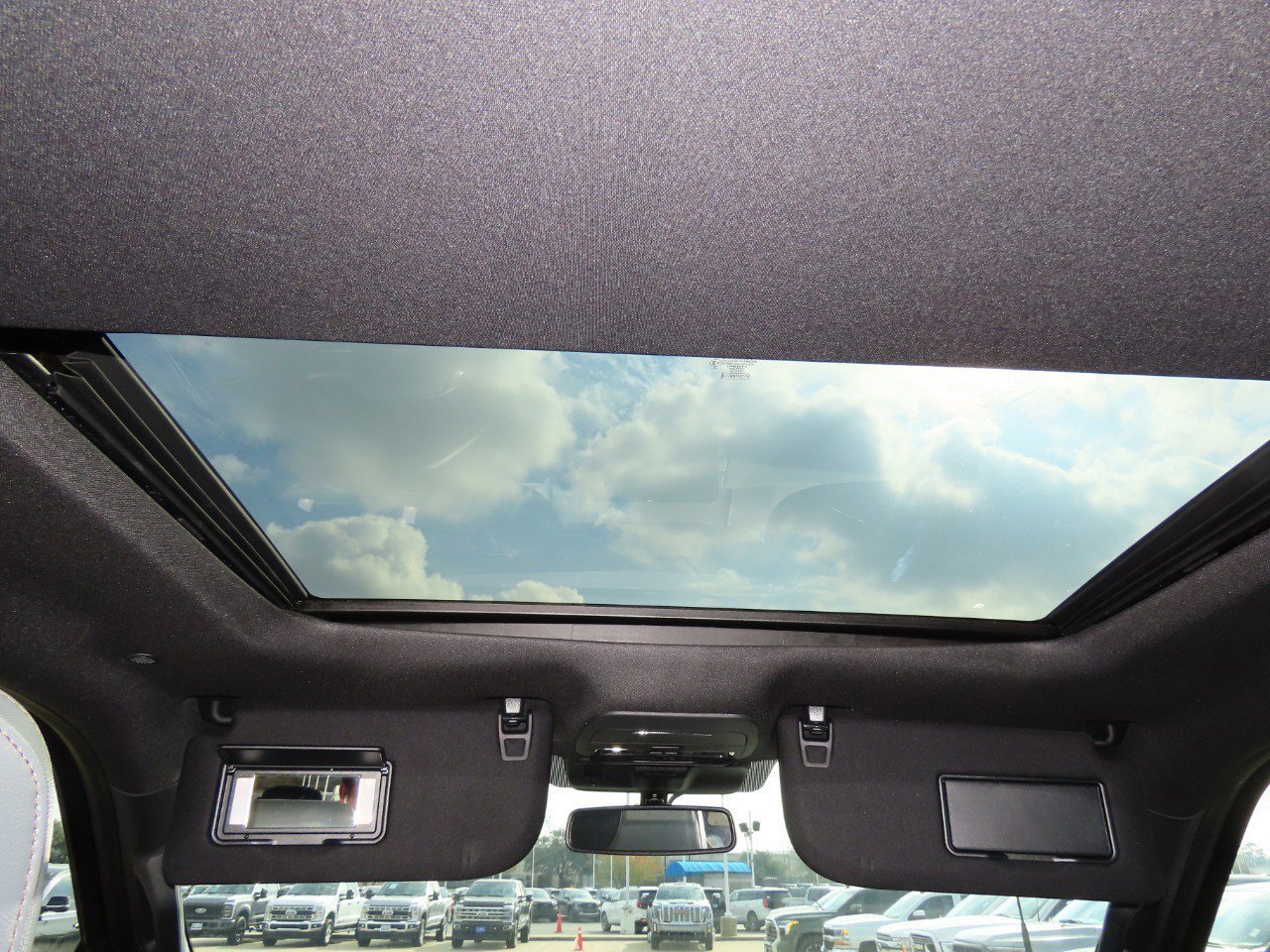 Certified 2025 Ford F150 Lightning Lariat image 25