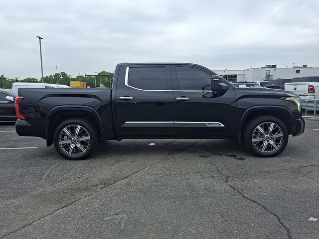 Used 2022 Toyota Tundra Capstone AWD/4WD image 7