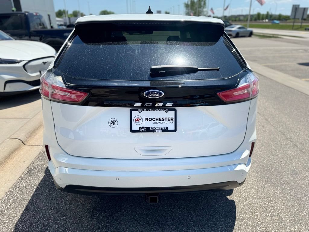 Certified 2024 Ford Edge ST-Line w/ Class II Trailer Tow Package AWD/4WD image 44
