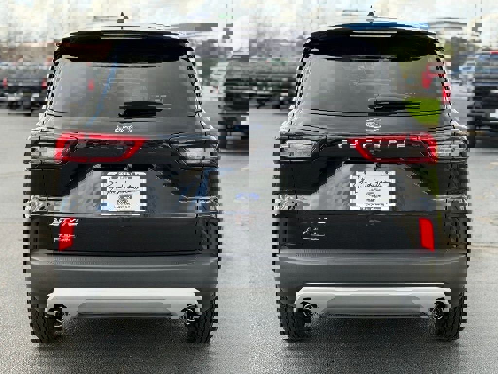 Certified 2023 Ford Escape Active image 3