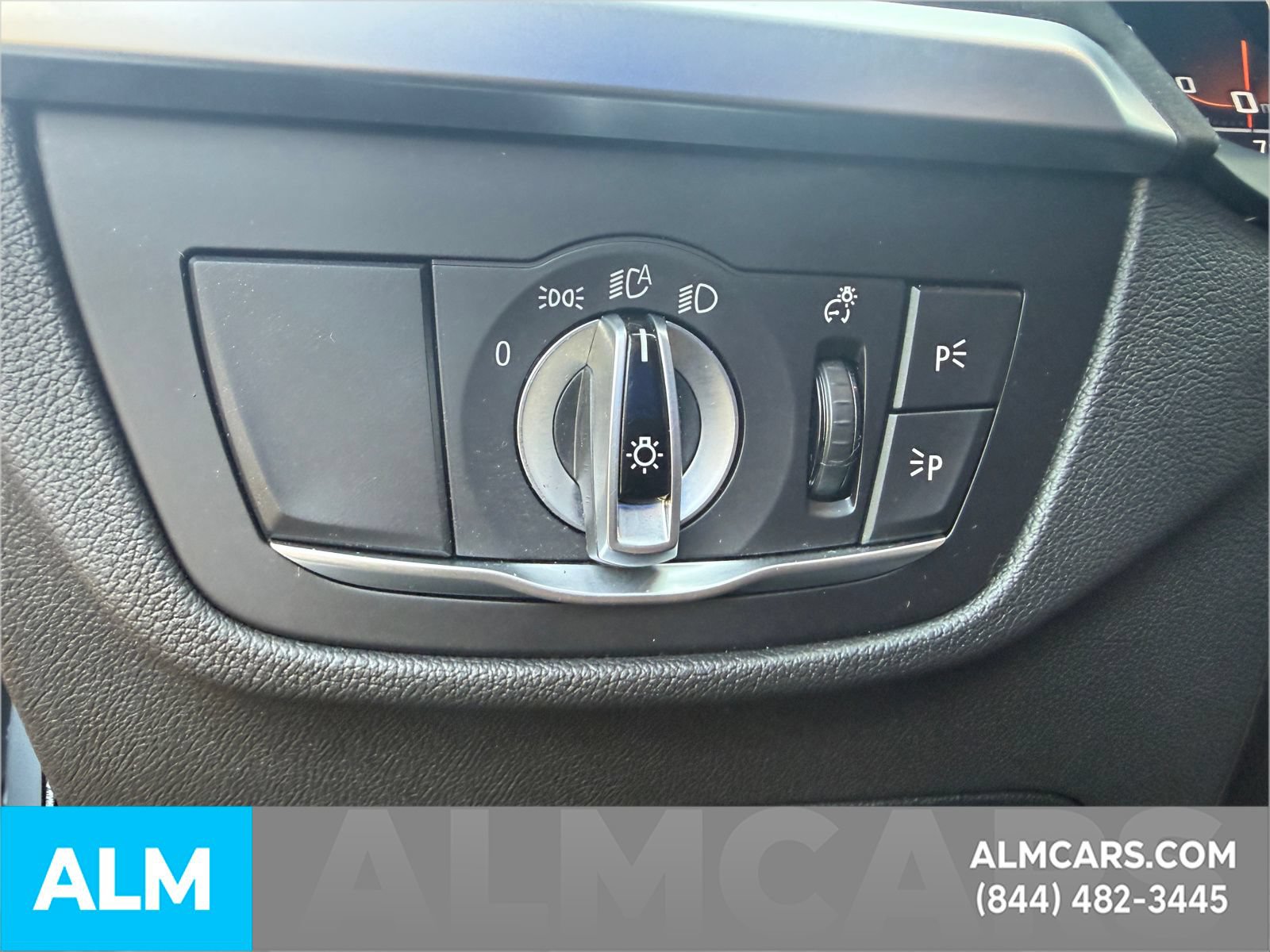 Used 2024 BMW X4 M40i AWD/4WD image 27