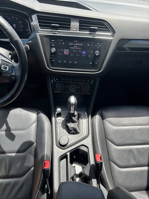 Used 2019 Volkswagen Tiguan SEL Premium AWD/4WD image 29