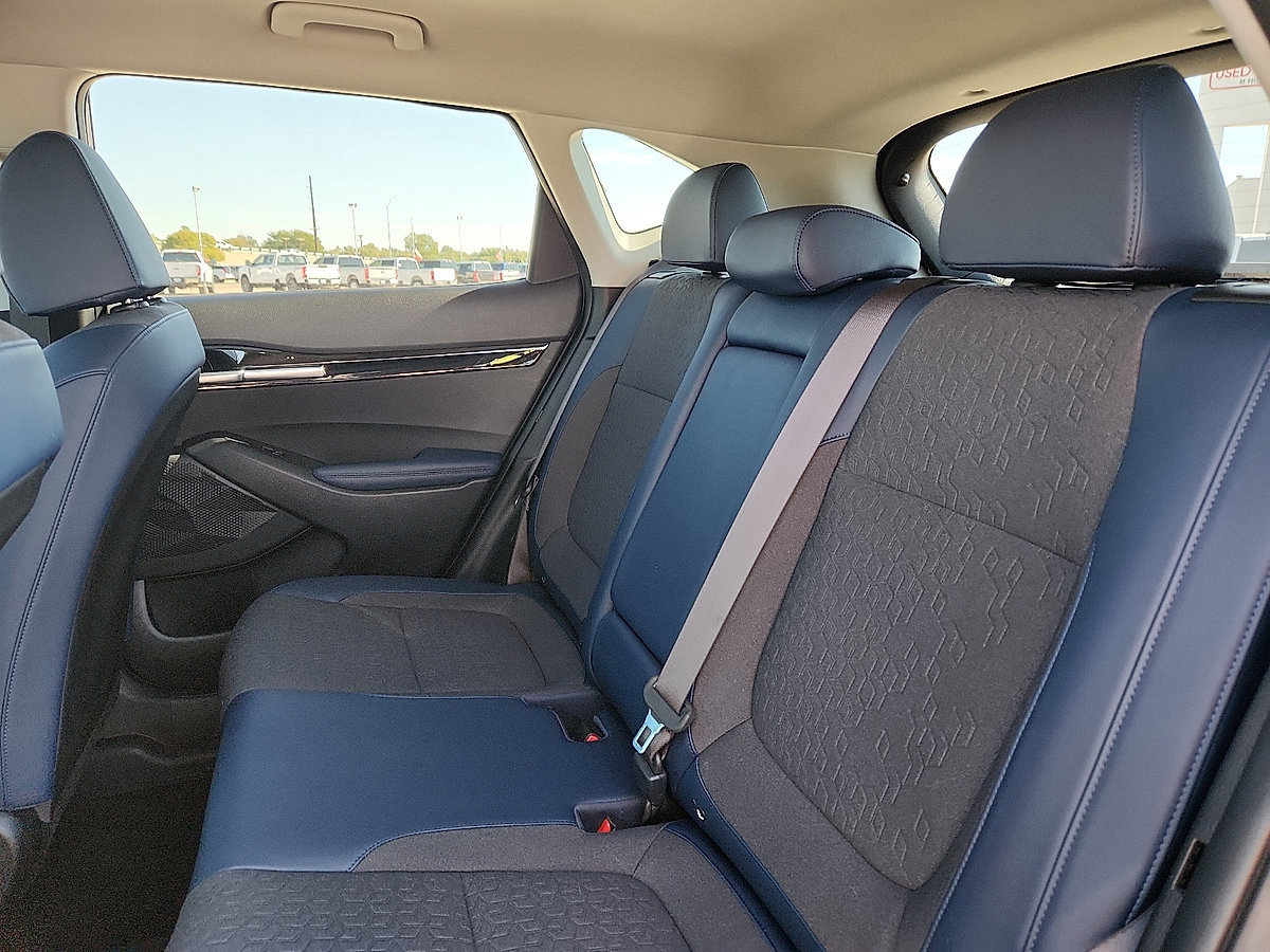 Used 2024 Kia Seltos S AWD/4WD image 6