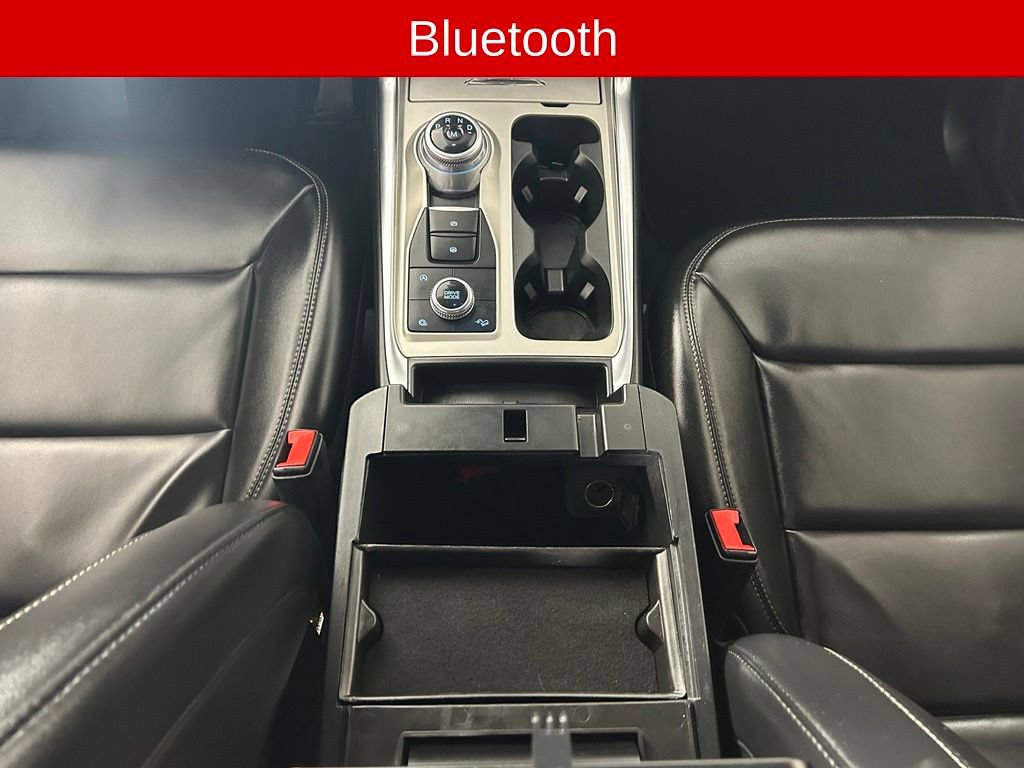 Certified 2021 Ford Explorer XLT w/ Equipment Group 202A AWD/4WD image 9