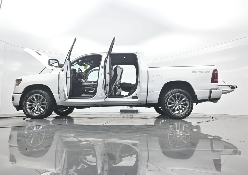 Used 2023 RAM 1500 Laramie AWD/4WD image 52