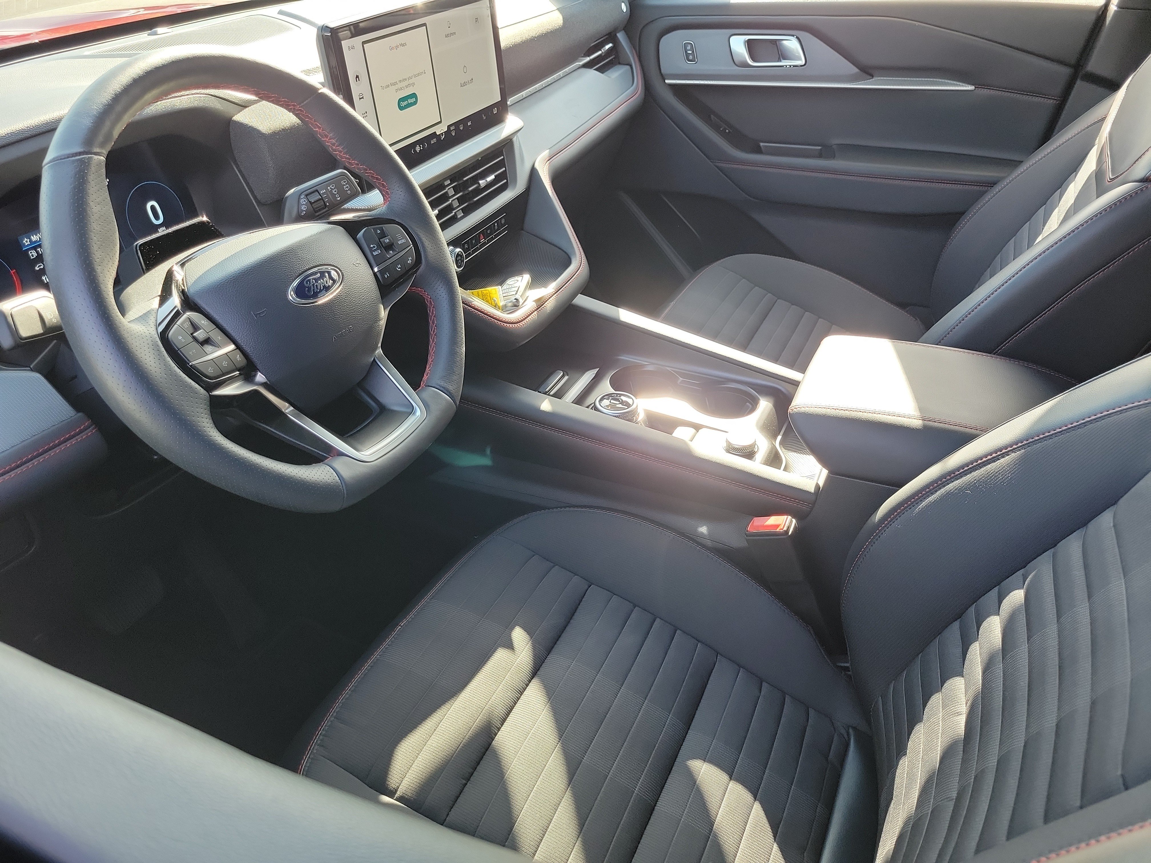 Certified 2025 Ford Explorer ST-Line w/ ST-Line Street Pack AWD/4WD image 3