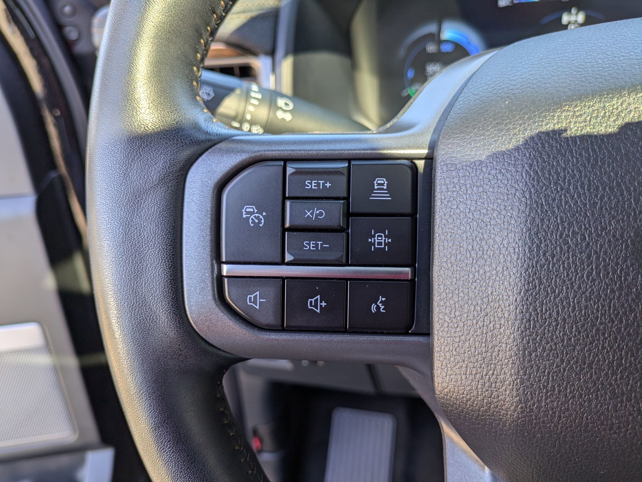 Certified 2024 Ford F150 Lightning Lariat image 22