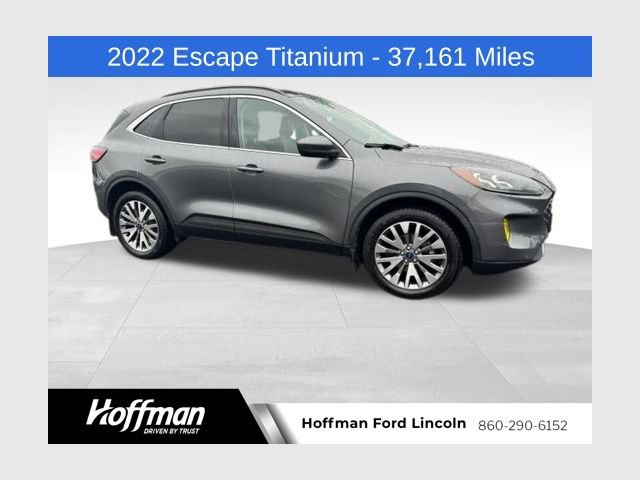 Certified 2022 Ford Escape Titanium w/ Class II Trailer Tow Package AWD/4WD image 1