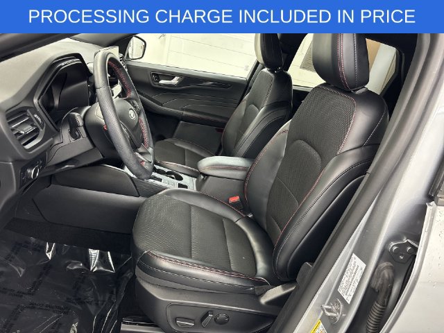 Certified 2024 Ford Escape ST-Line w/ Tech Pack #1 AWD/4WD image 3