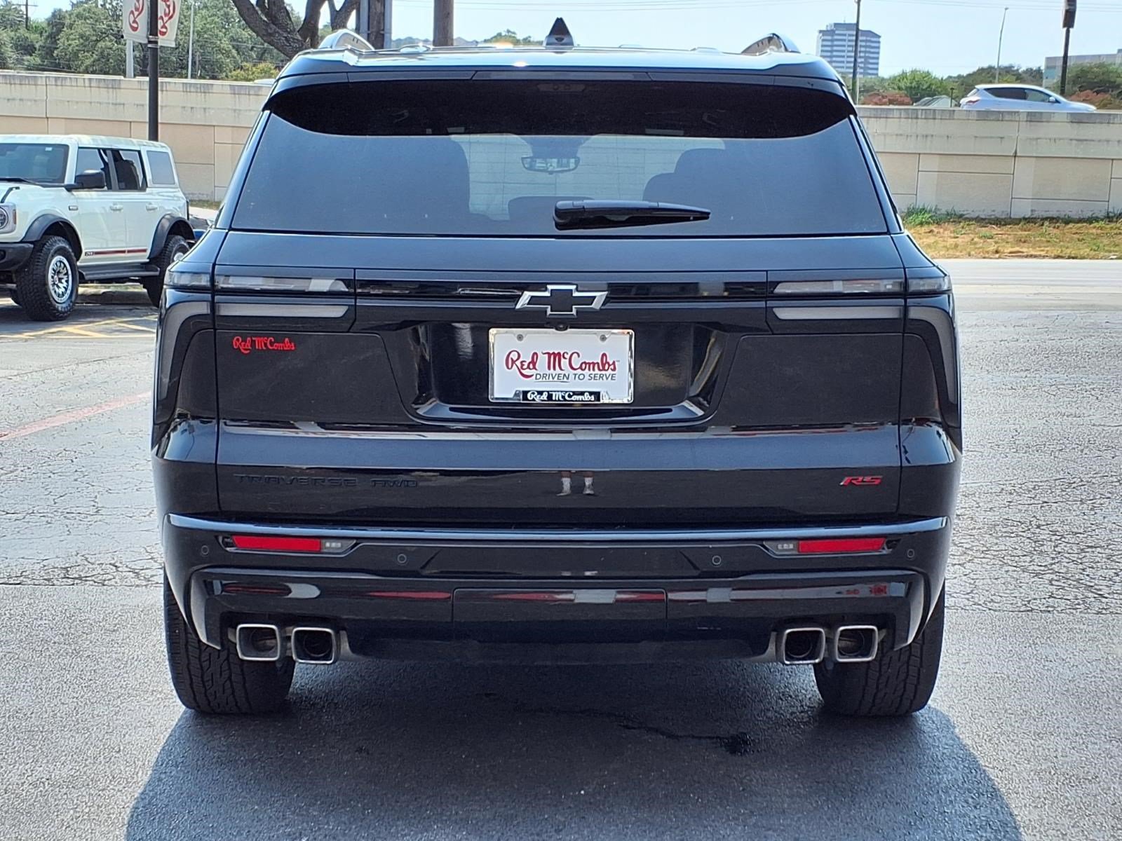 Used 2025 Chevrolet Traverse RS AWD/4WD image 7