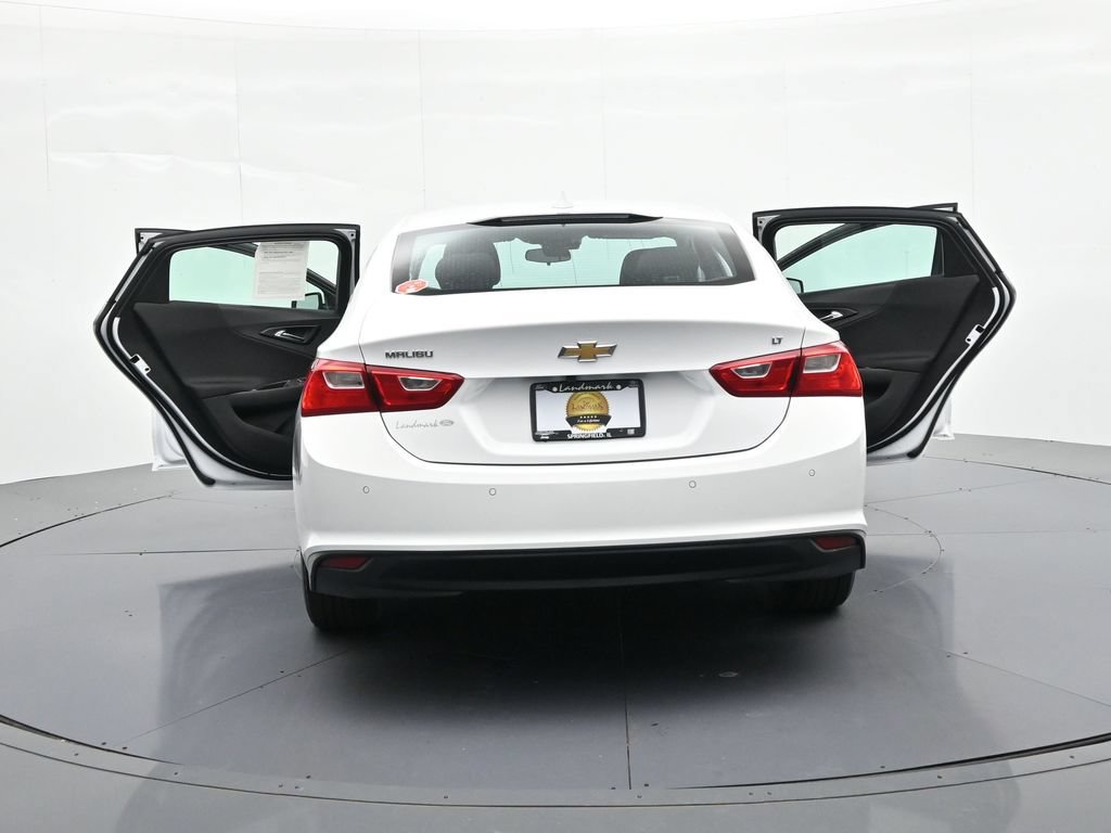 Used 2025 Chevrolet Malibu LT FWD image 26