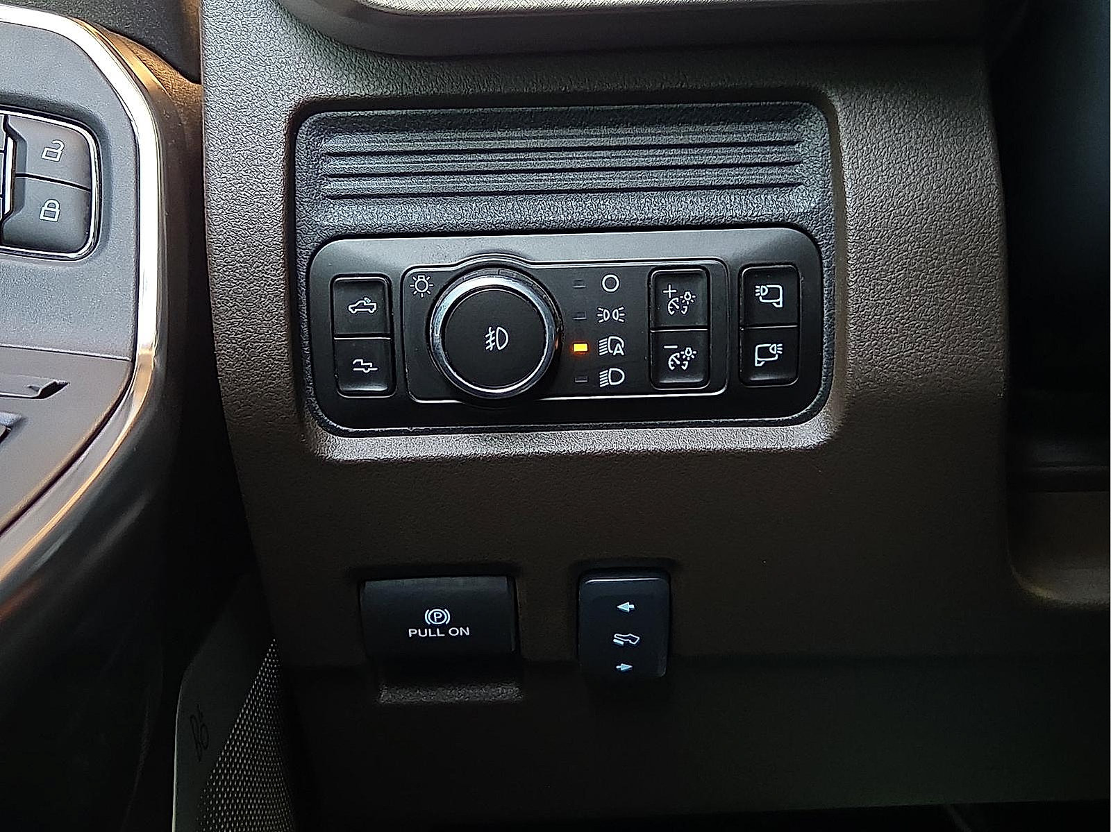 Certified 2026 Ford F350 King Ranch AWD/4WD image 17