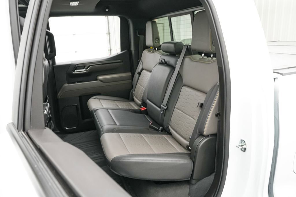 Used 2023 Chevrolet Silverado 1500 ZR2 w/ Technology Package image 25