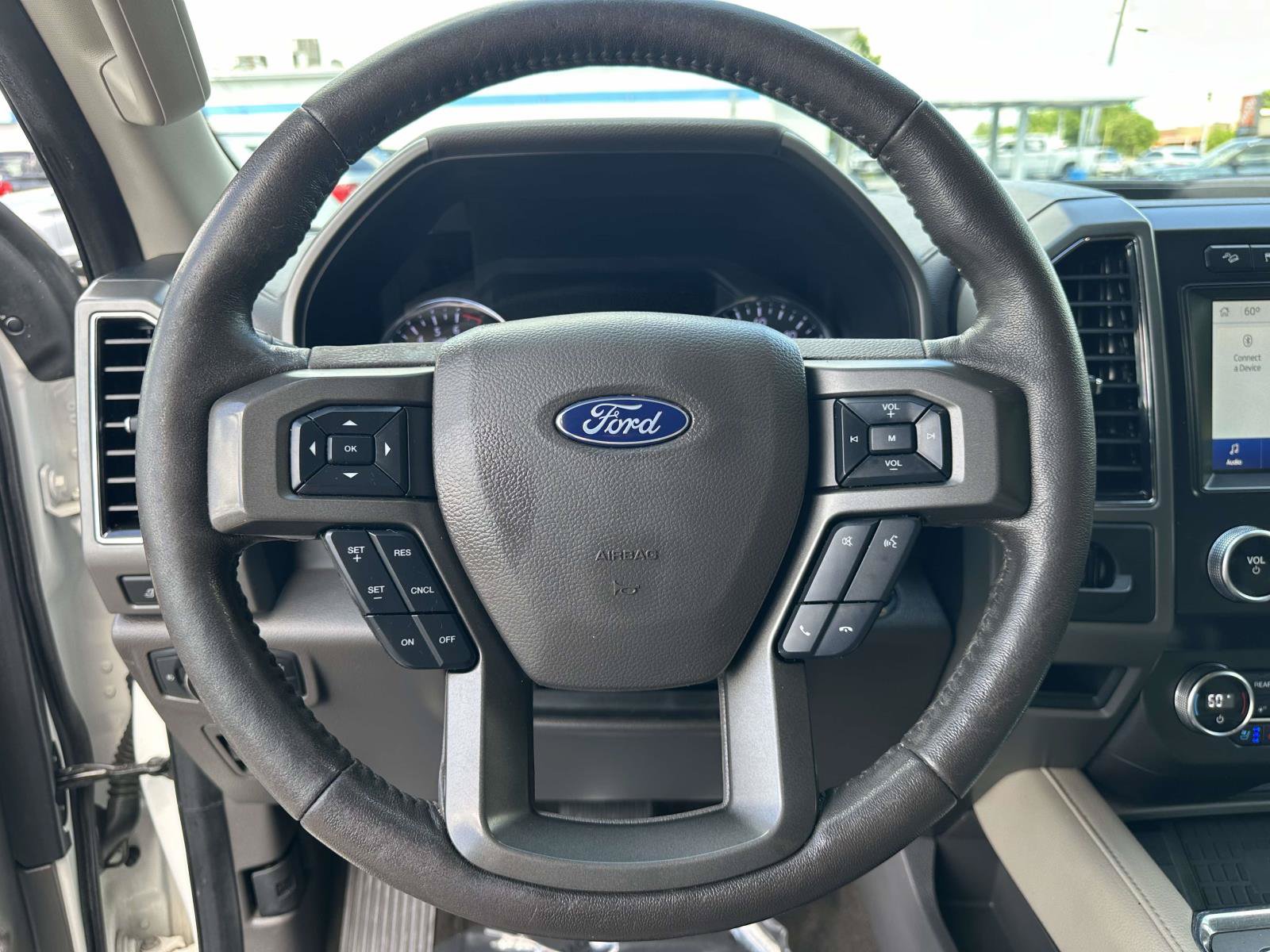 Certified 2020 Ford Expedition XLT w/ Equipment Group 202A AWD/4WD image 14
