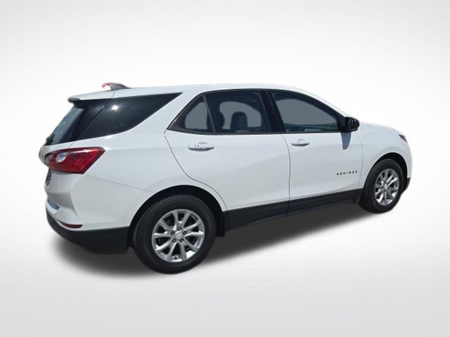 Used 2019 Chevrolet Equinox LS FWD image 3