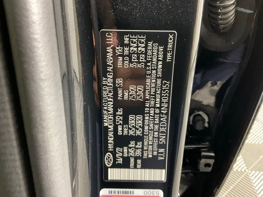 Used 2022 Hyundai Santa Cruz Limited image 27