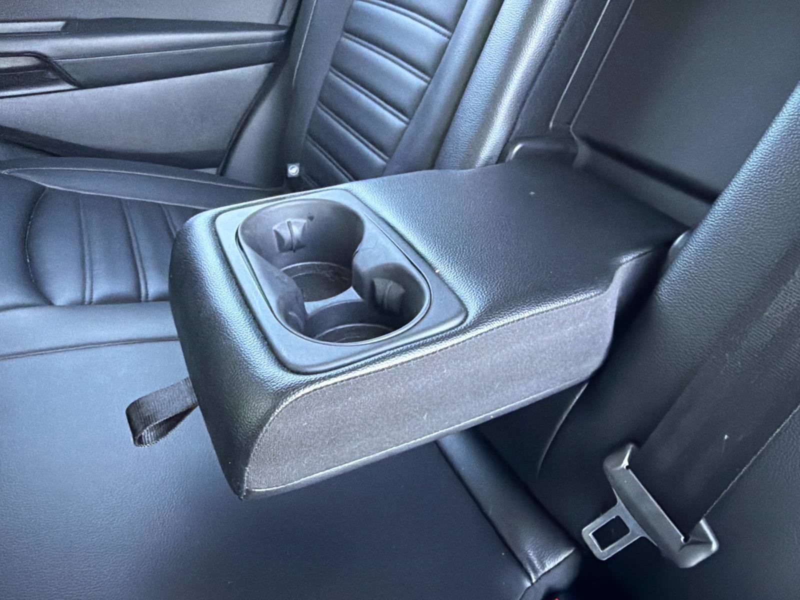 Certified 2024 Ford Edge SEL image 24