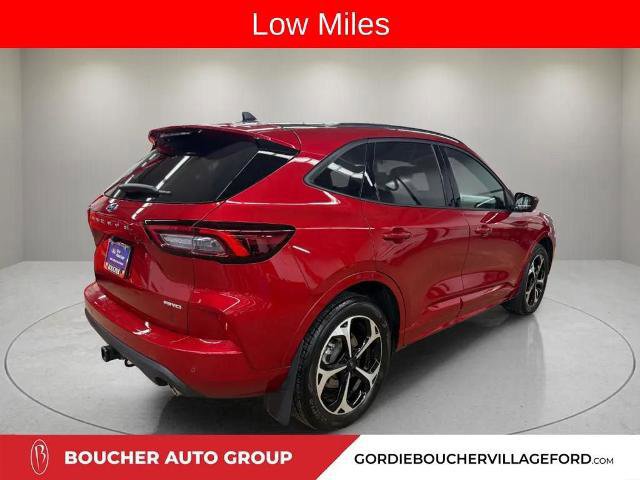 Certified 2023 Ford Escape ST-Line Select w/ Tech Pack #2 image 3
