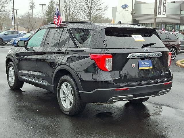 Certified 2023 Ford Explorer XLT w/ Equipment Group 202A image 2