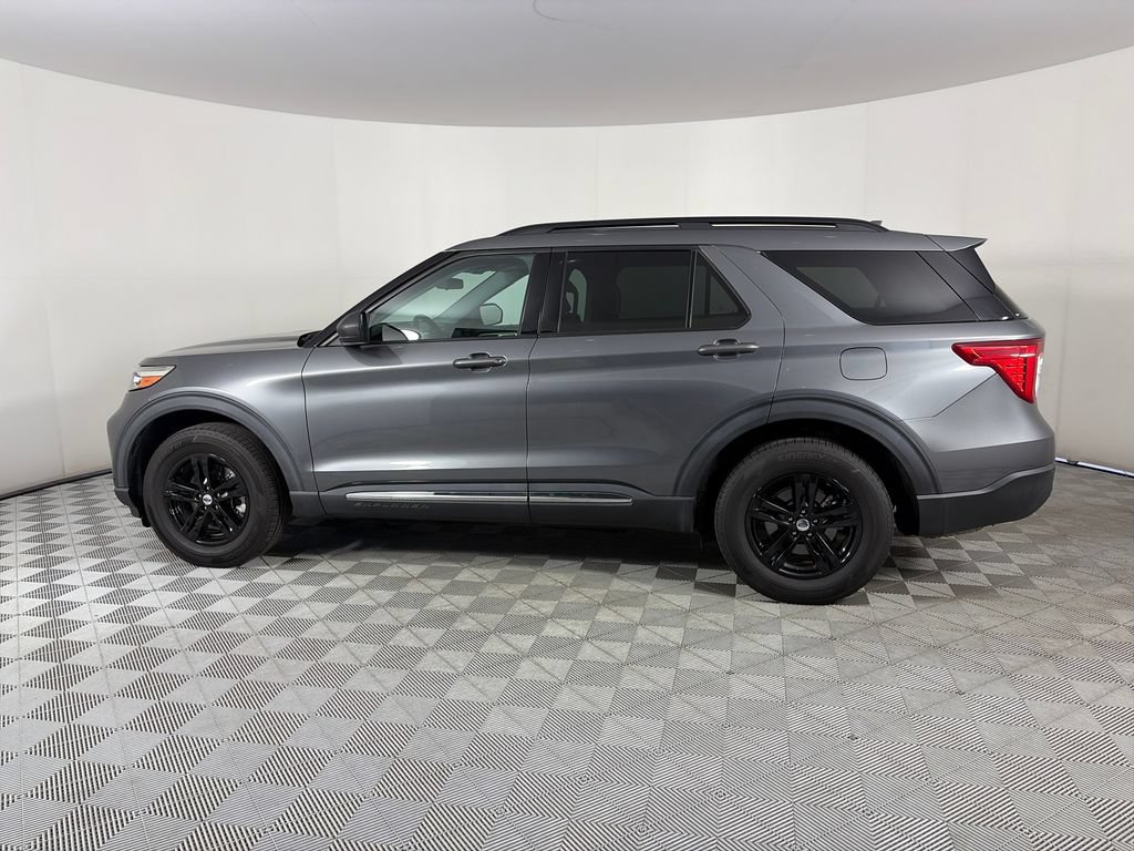Certified 2022 Ford Explorer XLT AWD/4WD image 4