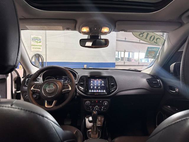 Used 2018 Jeep Compass Limited AWD/4WD image 26