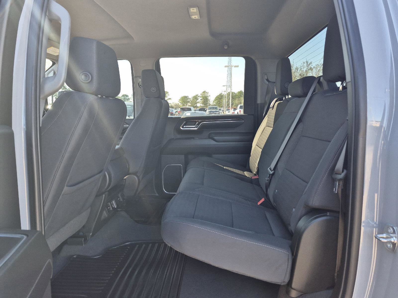 Used 2024 GMC Sierra 2500 SLE w/ SLE Value Package; image 20