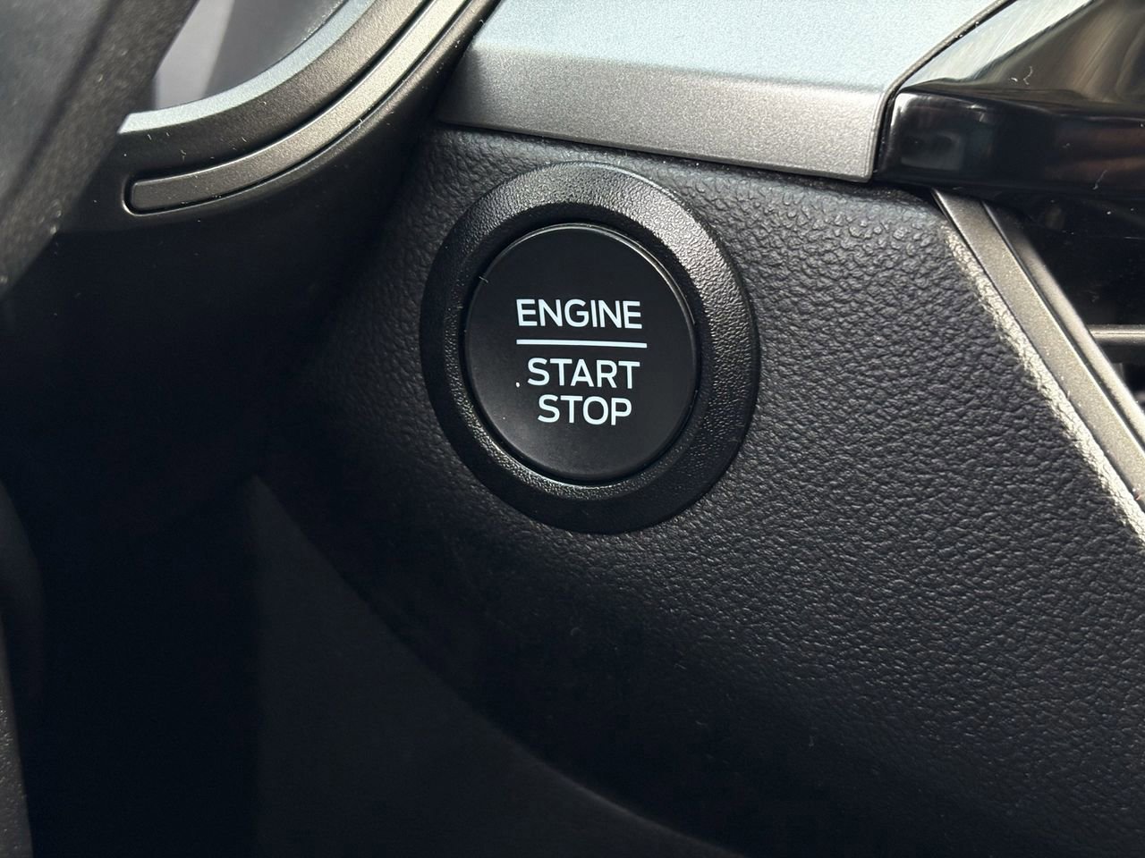 Certified 2024 Ford Escape Active image 18