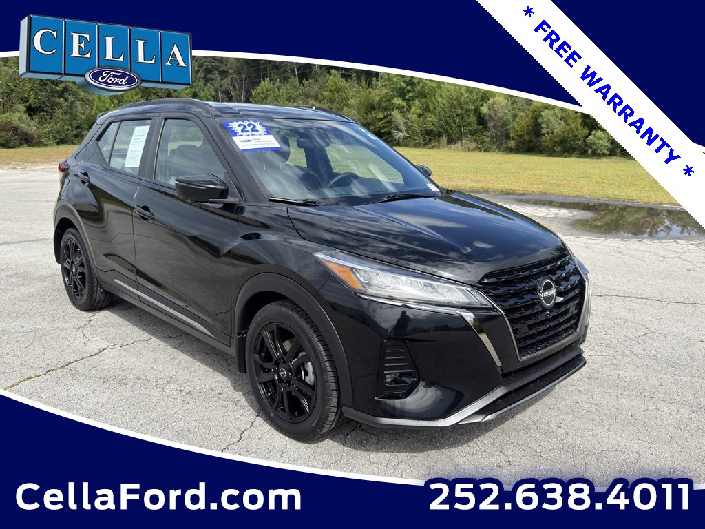 Used 2022 Nissan Kicks SR w/ Premium Package image 1