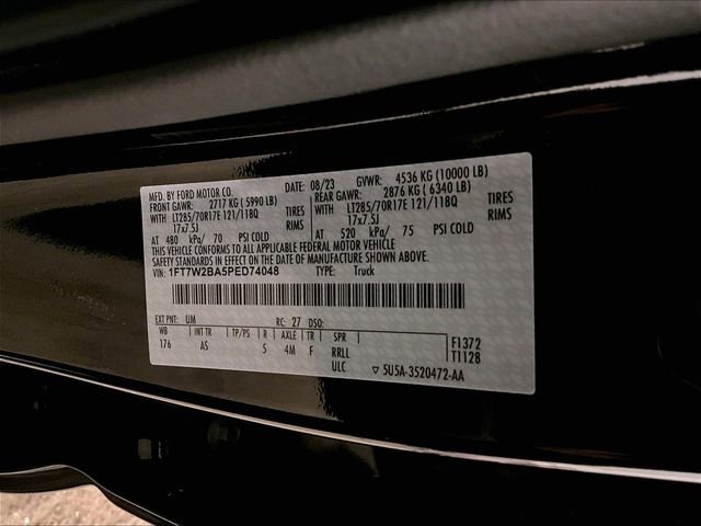 Certified 2023 Ford F250 XL w/ XL Off-Road Package AWD/4WD image 33