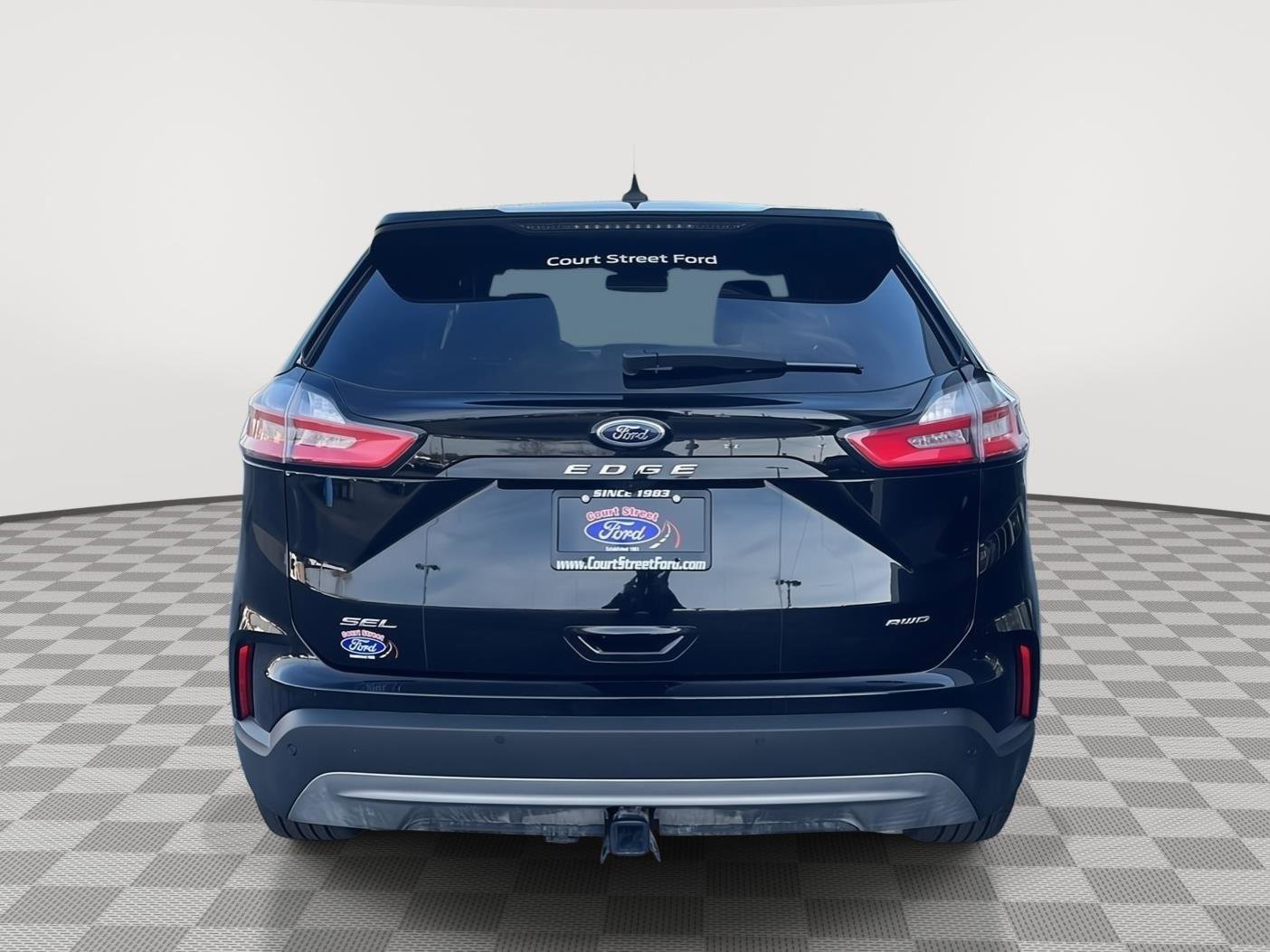 Certified 2024 Ford Edge SEL w/ Convenience Package image 4