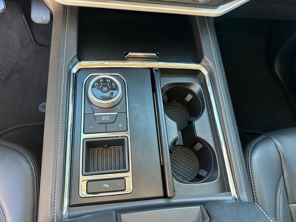 Certified 2022 Ford Expedition XLT image 19