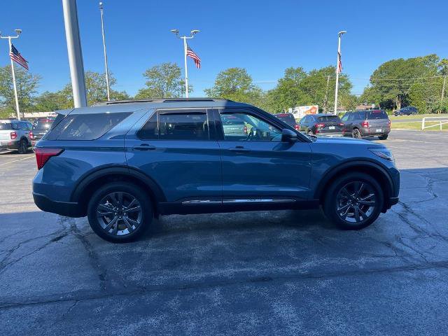 Certified 2025 Ford Explorer Active w/ Active Comfort Package AWD/4WD image 9