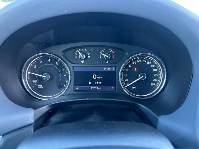 Used 2022 Buick Enclave Essence image 26