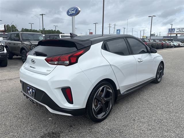 Used 2019 Hyundai Veloster Turbo Ultimate FWD image 3