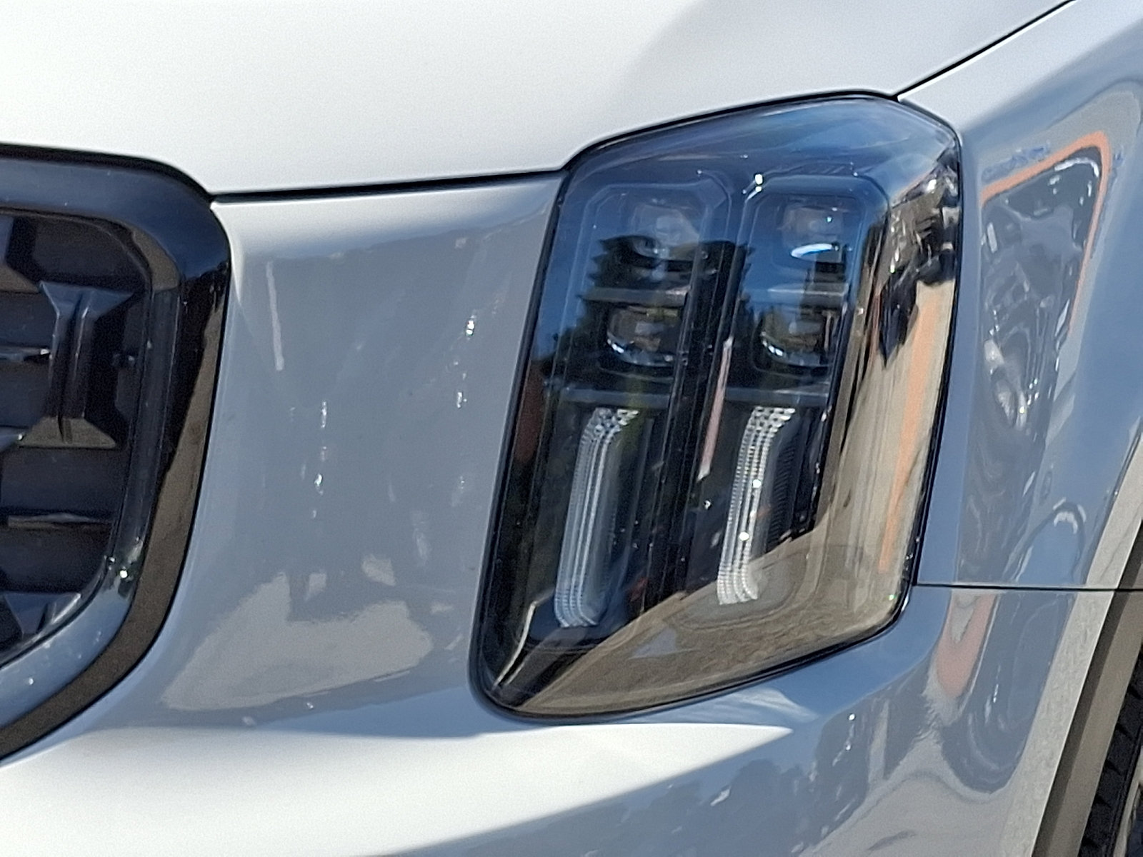 Used 2025 Kia Telluride SX X-Line AWD/4WD image 12