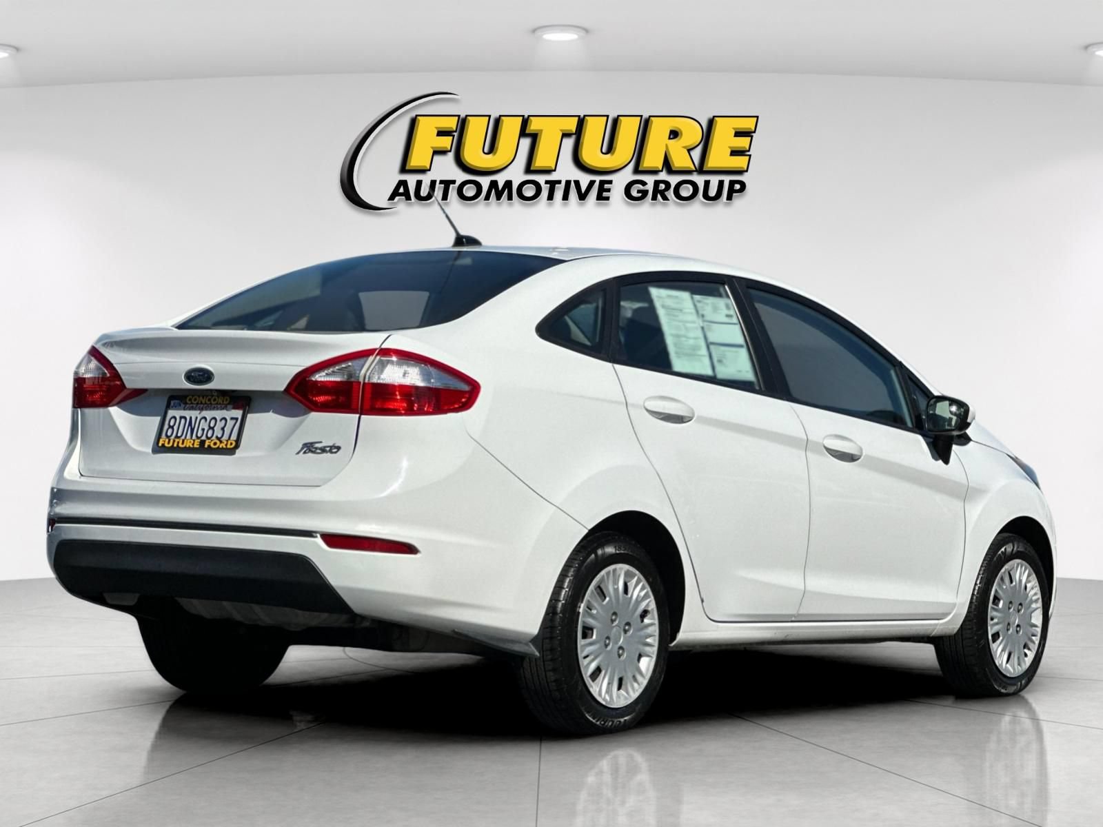 Certified 2018 Ford Fiesta S FWD image 3