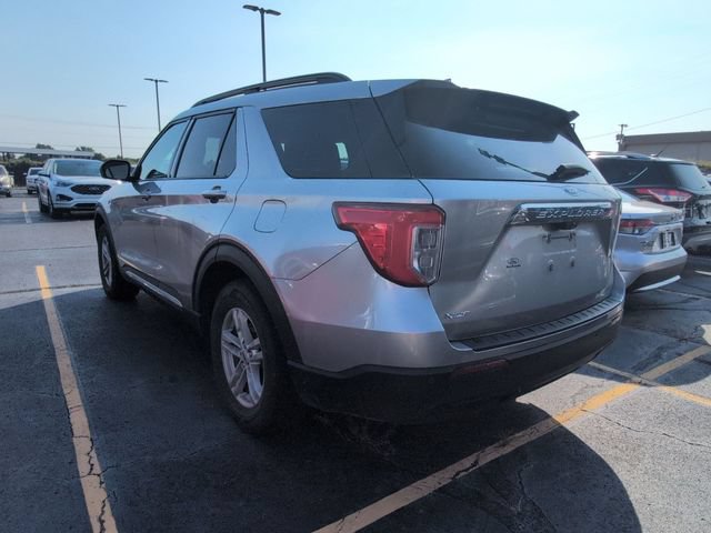 Certified 2022 Ford Explorer XLT RWD image 2