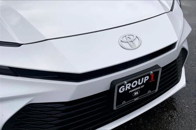 Used 2025 Toyota Camry LE FWD image 32
