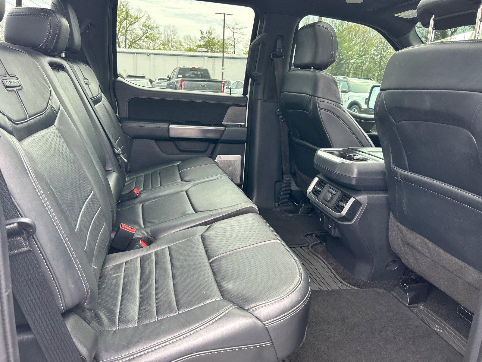 Certified 2022 Ford F150 Platinum w/ Equipment Group 701A High image 19