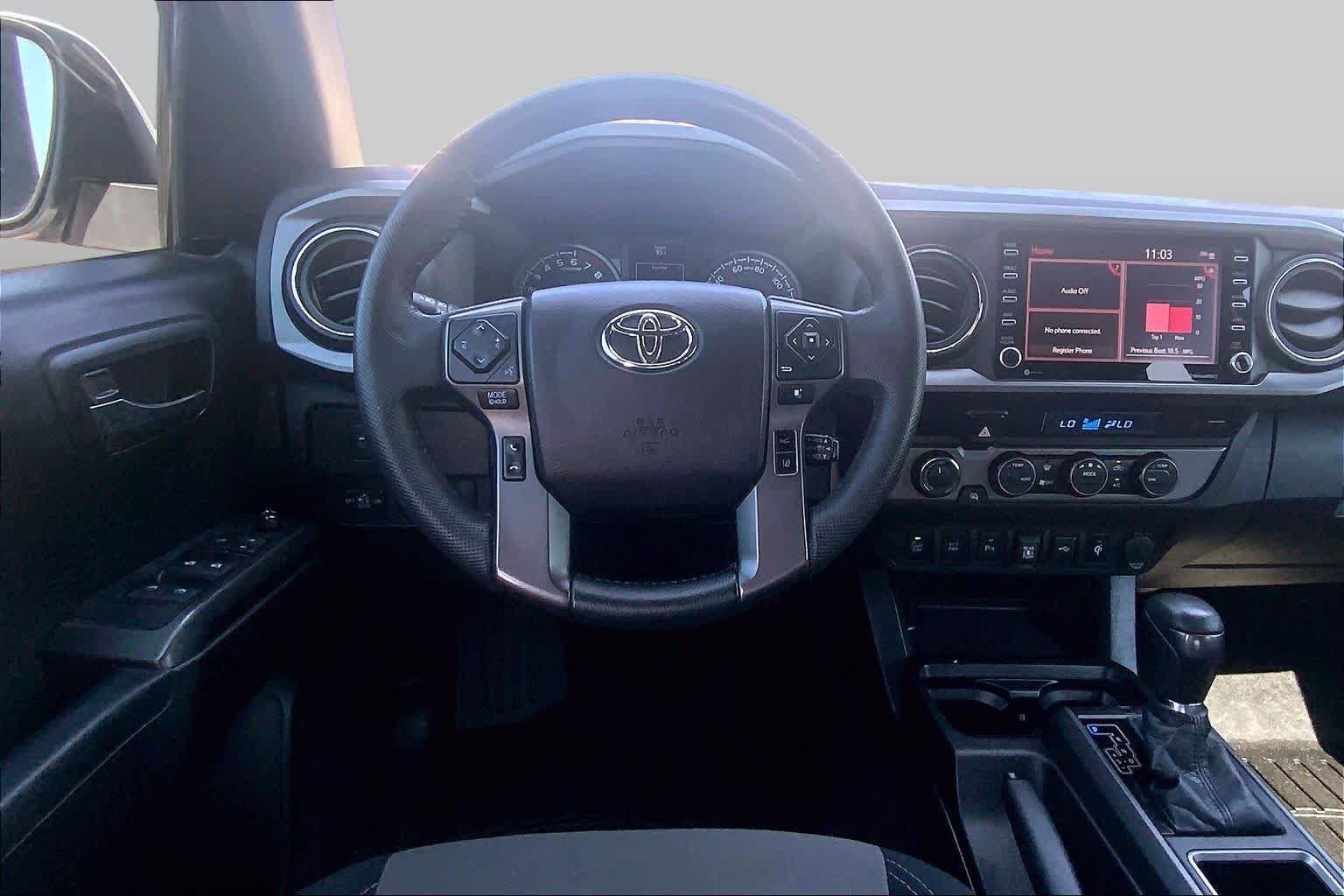 Used 2021 Toyota Tacoma TRD Off-Road w/ Technology Package AWD/4WD image 6