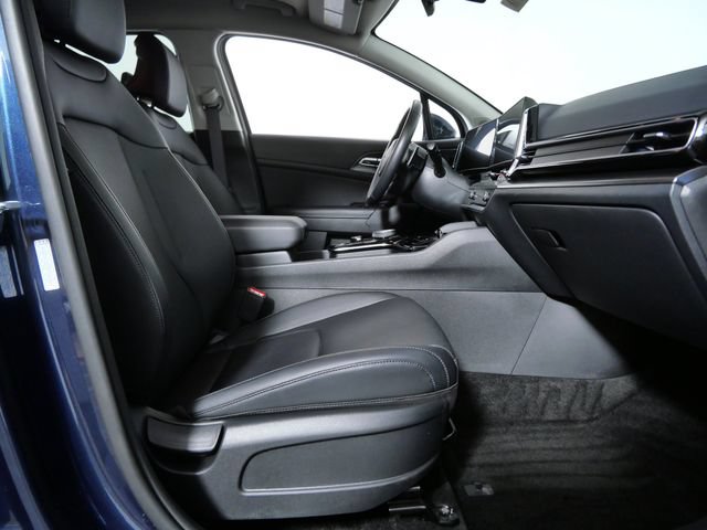 Used 2025 Kia Sportage EX AWD/4WD image 9