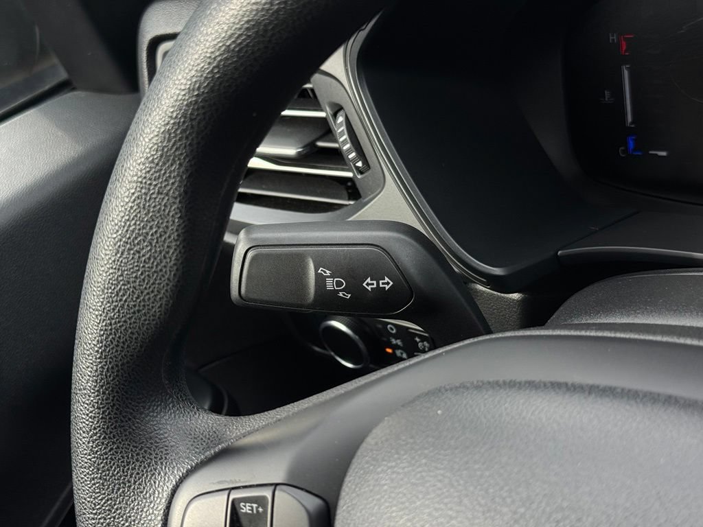 Certified 2025 Ford Escape Active AWD/4WD image 32